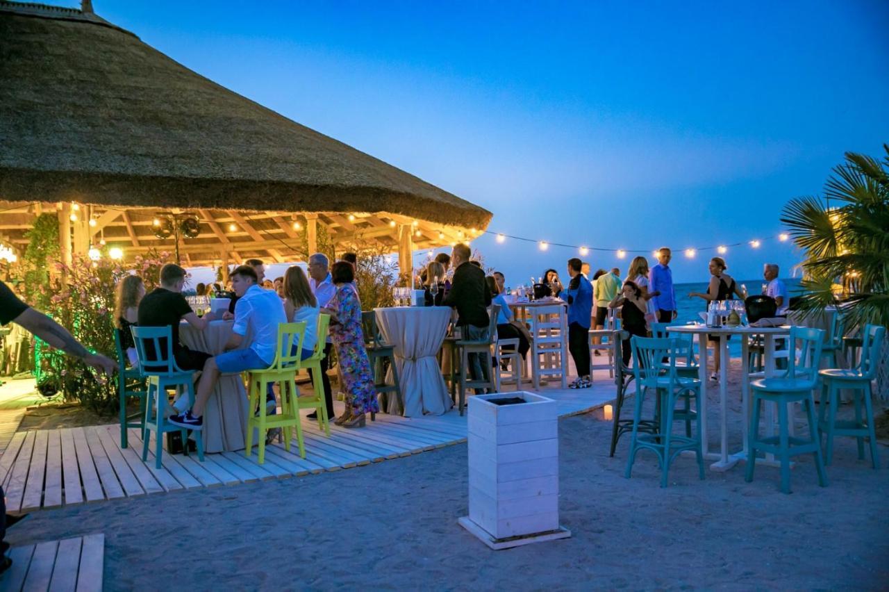 Novum By The Sea Apart otel Olimp Dış mekan fotoğraf